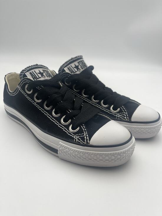 Converse Chuck Taylor All Star Black Low Mens 7 Womens 9 Sneakers Shoes